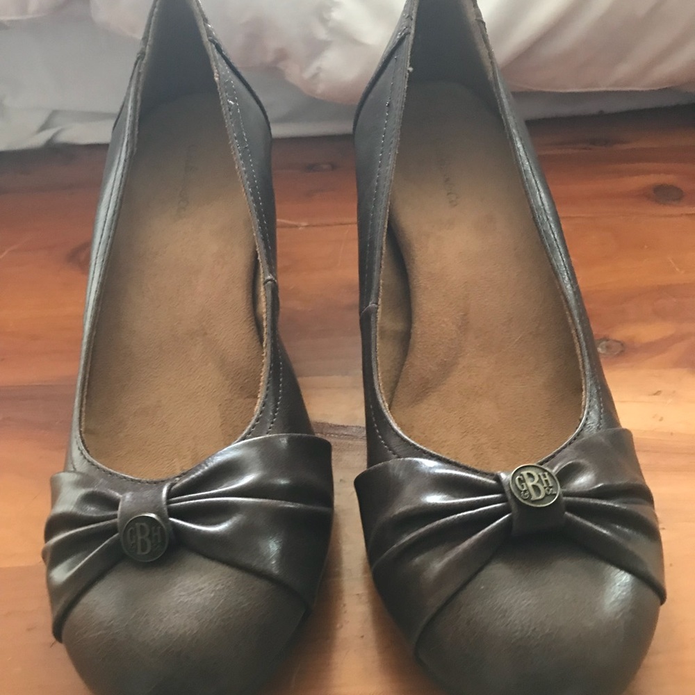 Heels - Picture 2 of 6